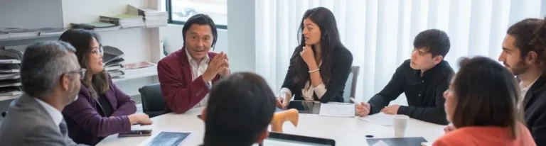 Meeting about B2B email marketing best practices.