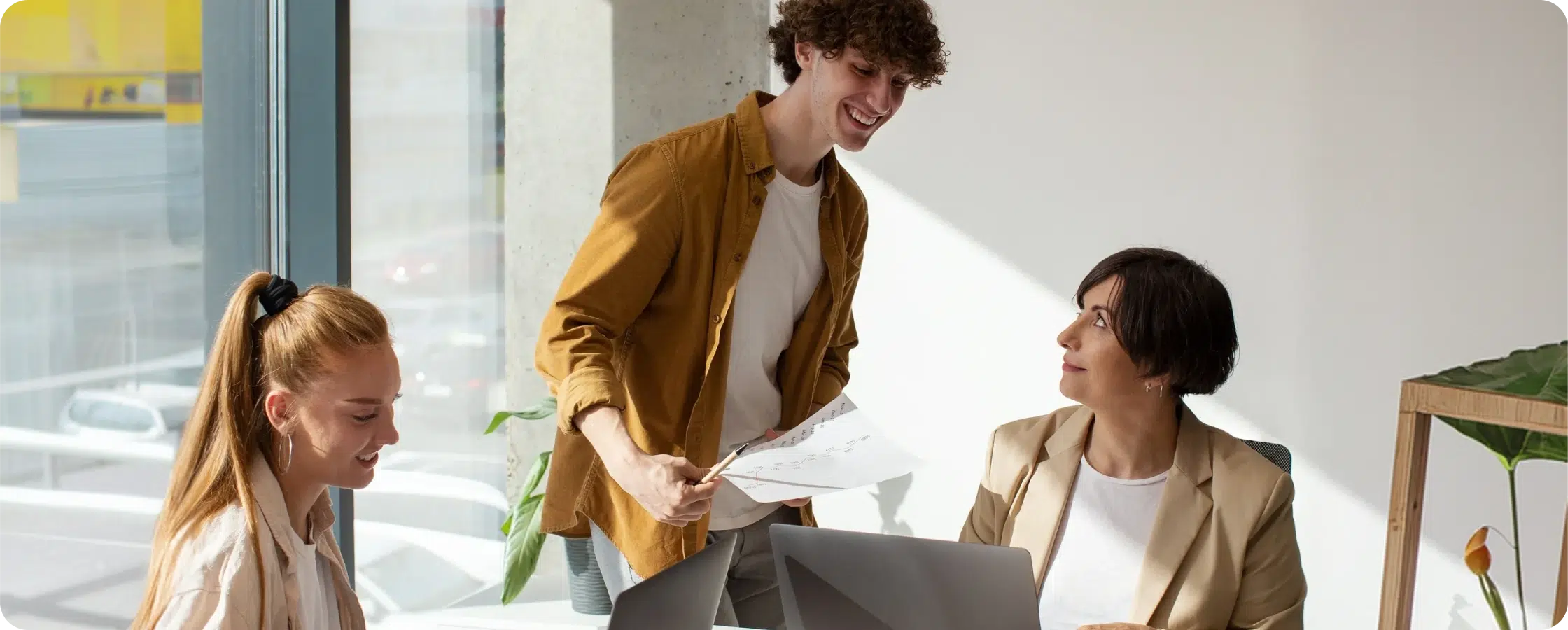 The Ultimate Guide to Outsourced SDR Hiring Keys to Success & Mistakes to Avoid