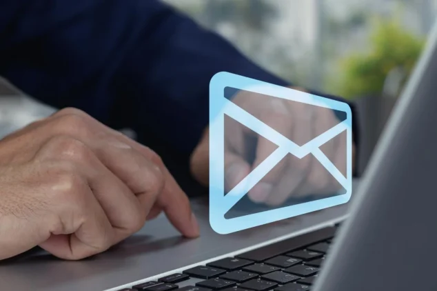 Cold Email Benchmarks 2025