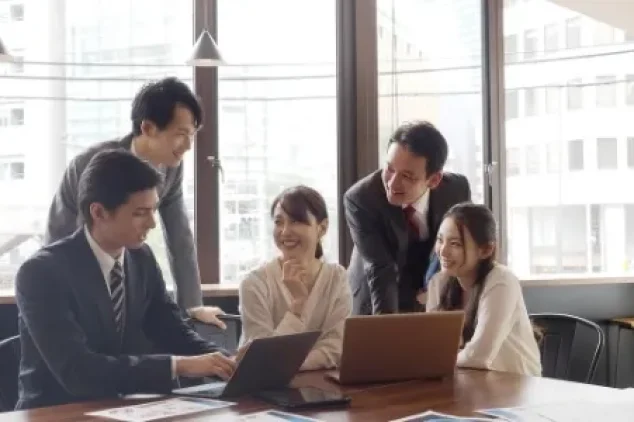 Deciding between cold calling vs. cold emailing.