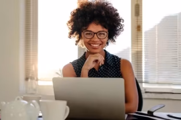 Working on a laptop for a LinkedIn lead generation agency.